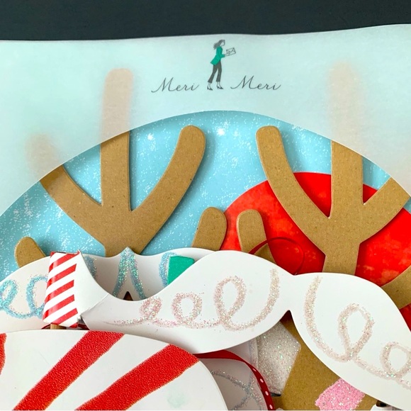 Holiday Christmas Party Decoration + Photo Prop Bundle - Picture 5 of 16